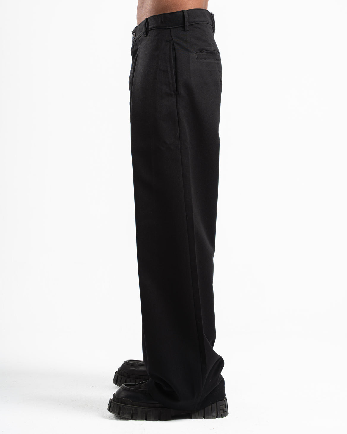 Black Wide Leg Pleated Pants