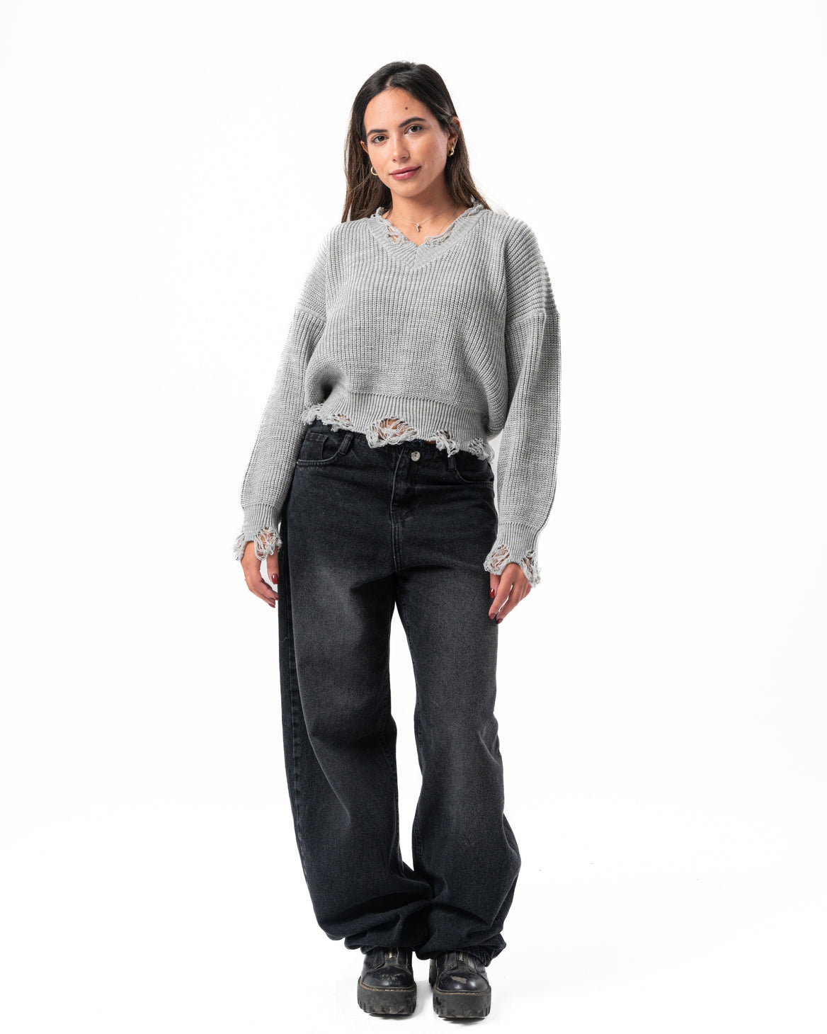 Ripped Pullover in Light Grey