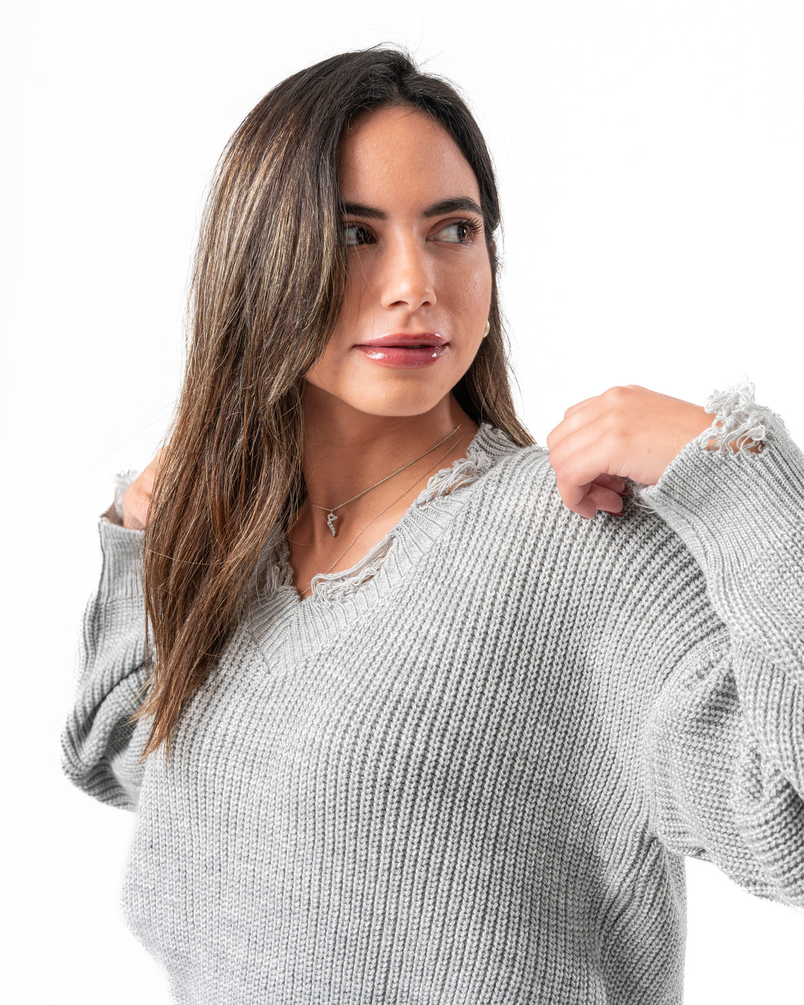 Ripped Pullover in Light Grey