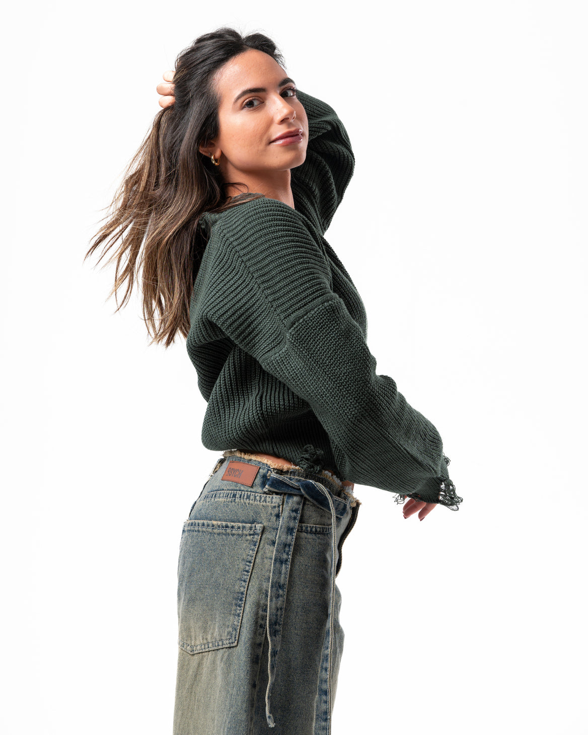 Ripped Pullover in Dark Green