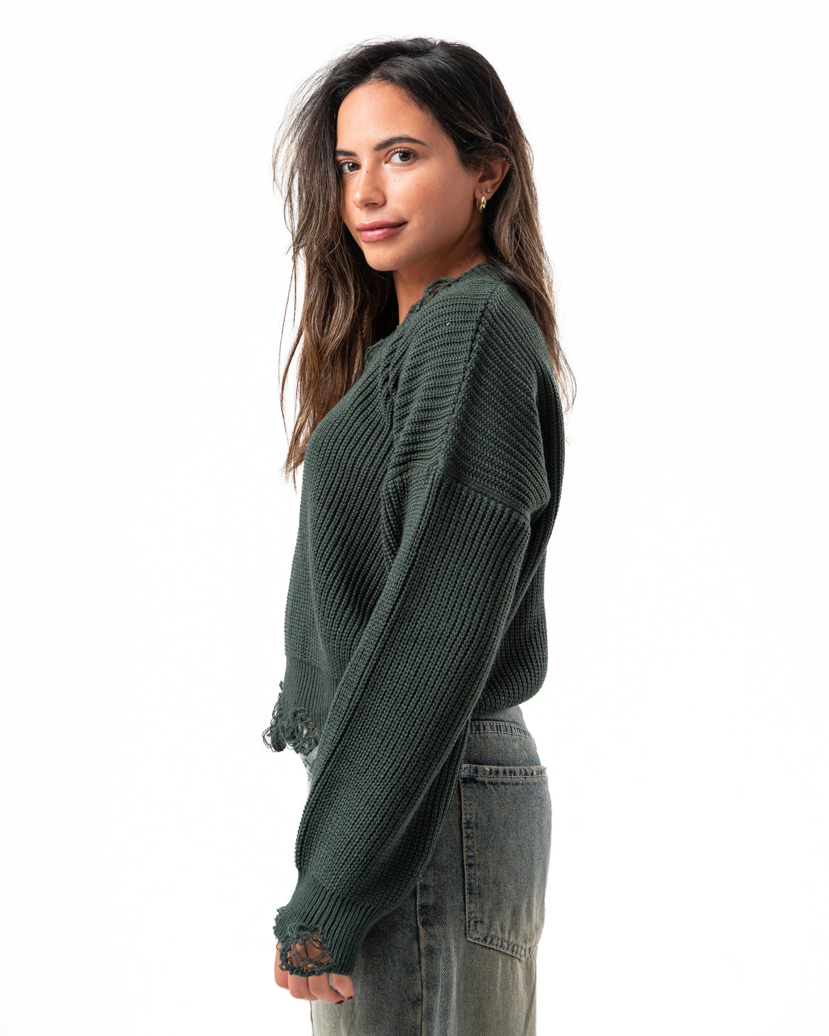 Ripped Pullover in Dark Green