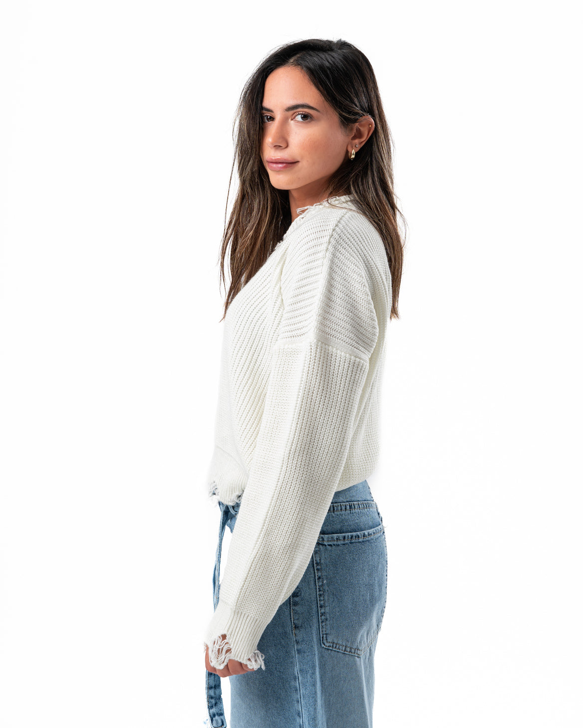 Ripped Pullover in White