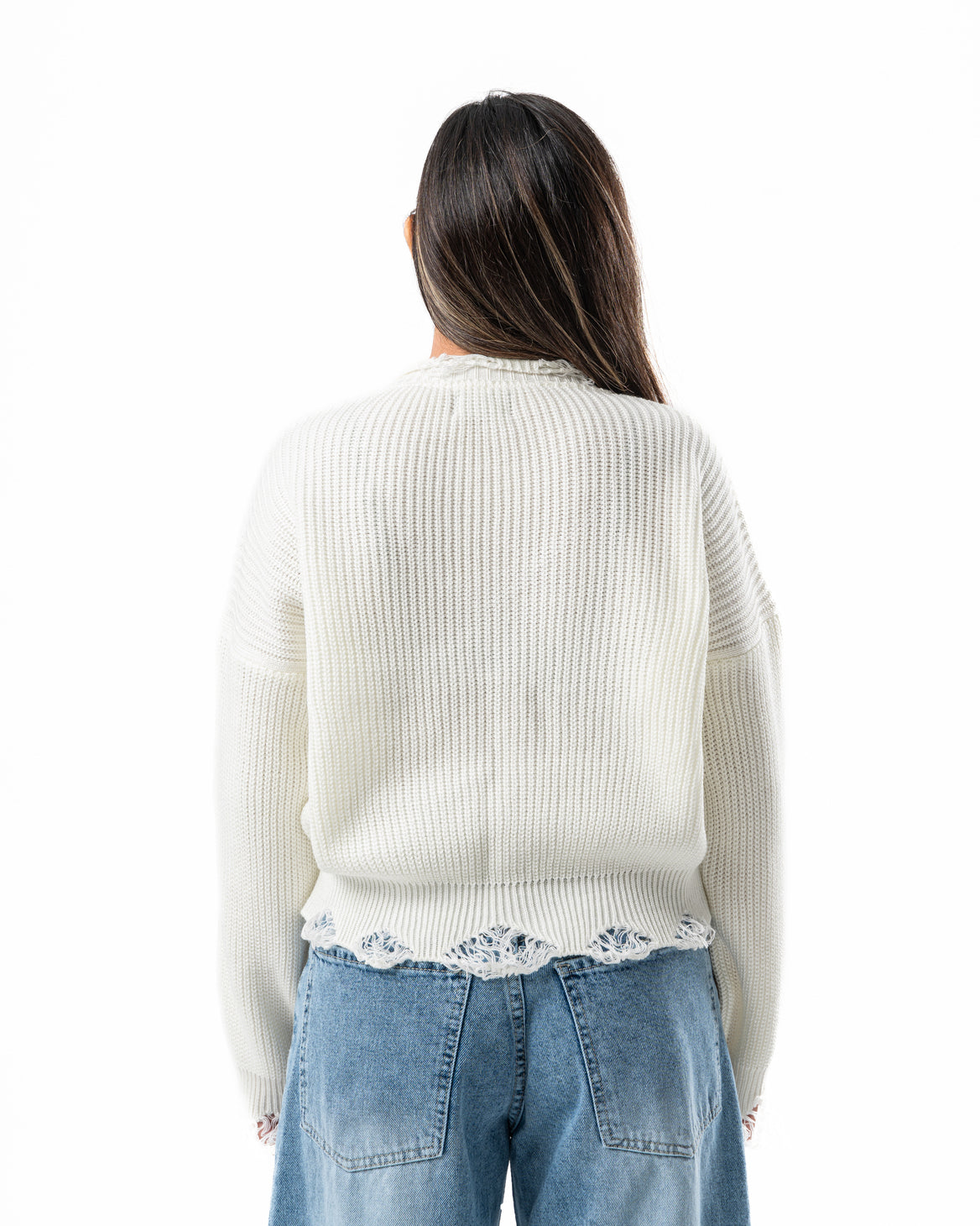 Ripped Pullover in White