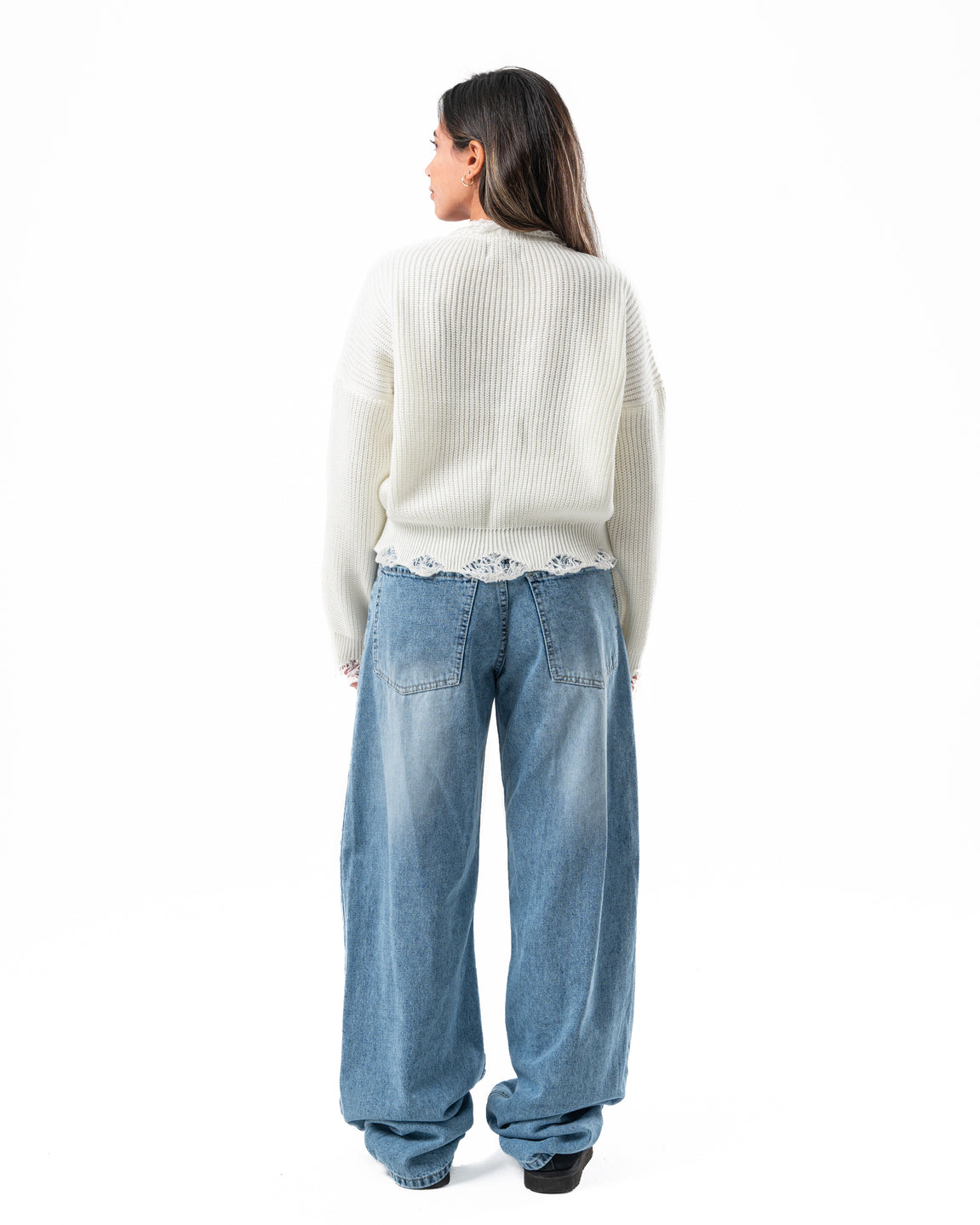 Ripped Pullover in White