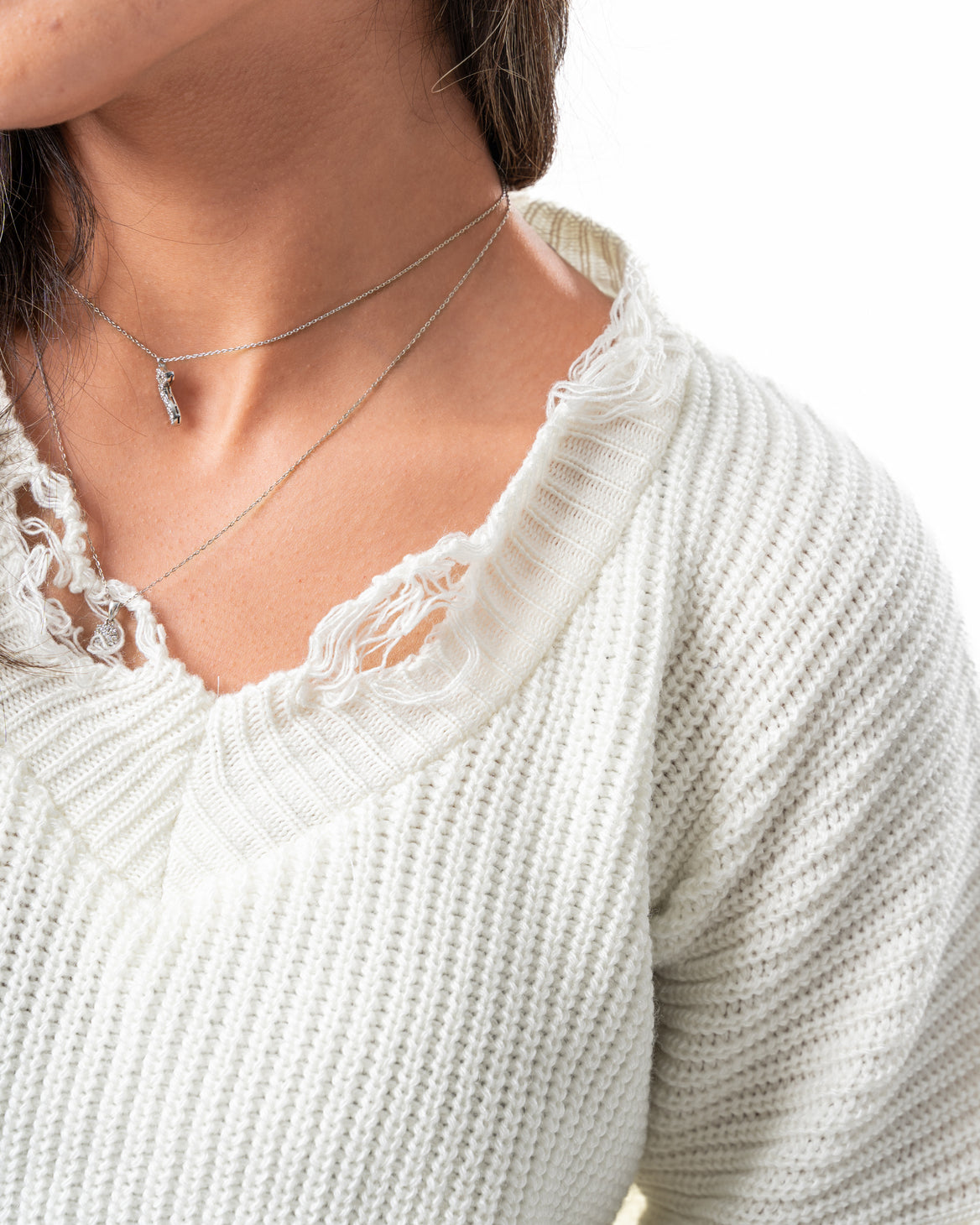 Ripped Pullover in White