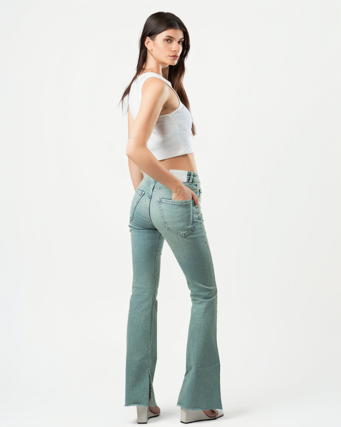 Flared Jeans in Washed Green