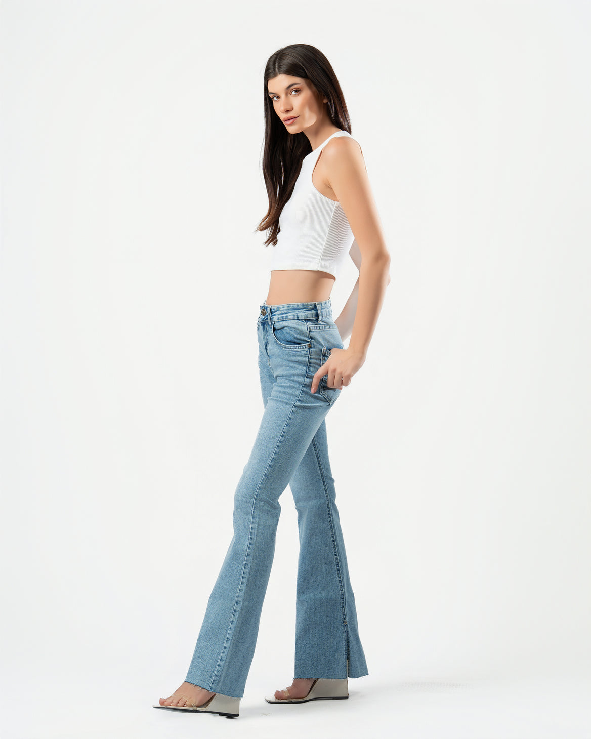 Flared Jeans in Light Blue