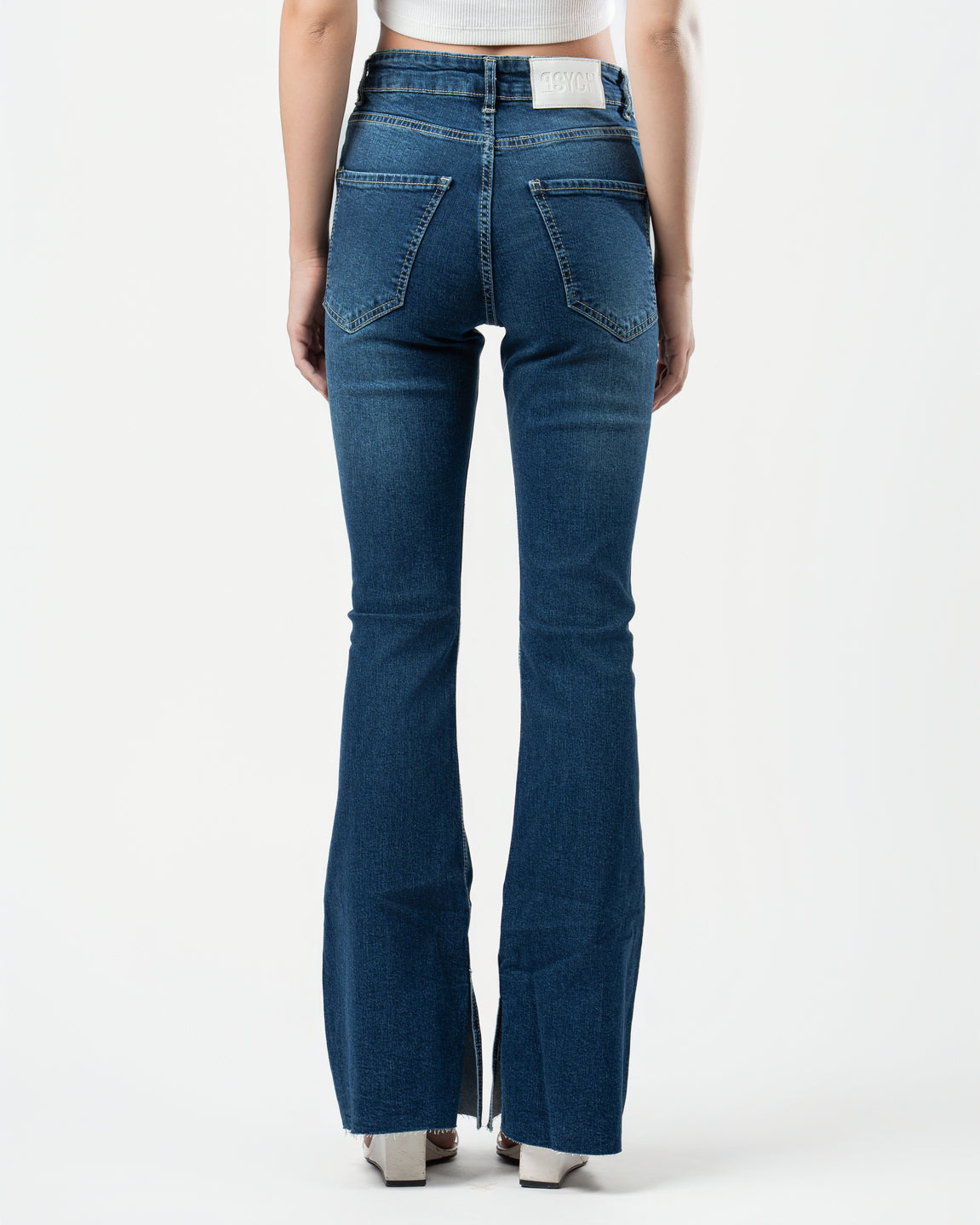 Flared Jeans in Dark Blue