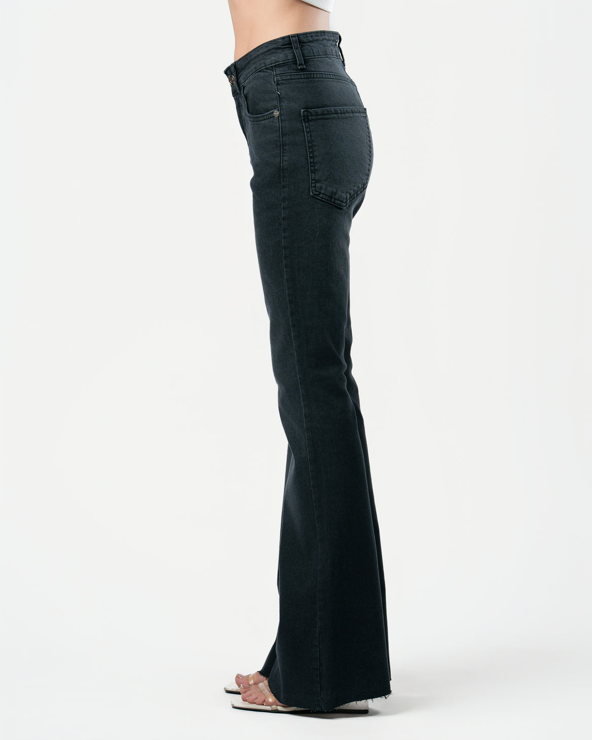 Flared Jeans in Black