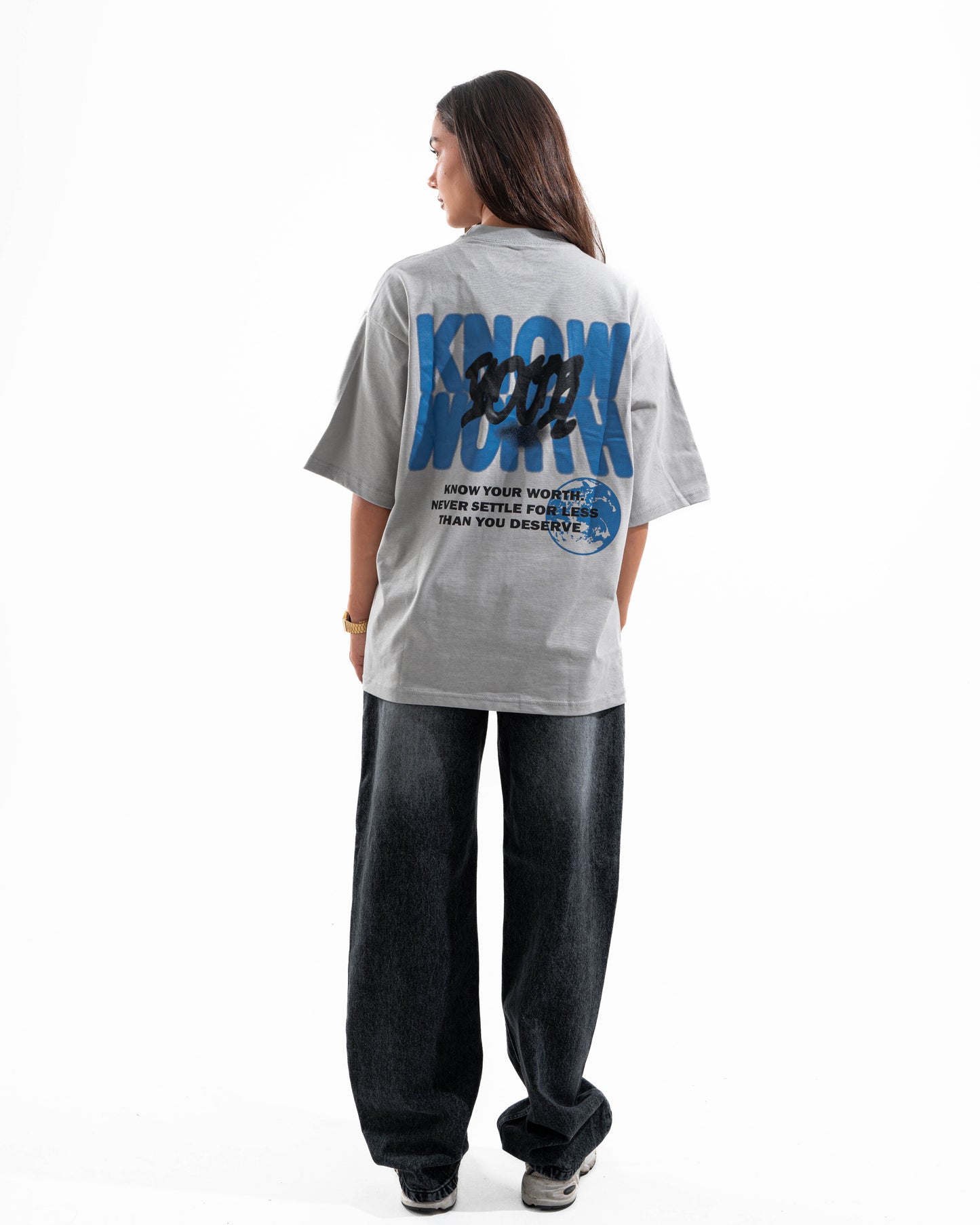 KNOW YOUR WORTH TEE