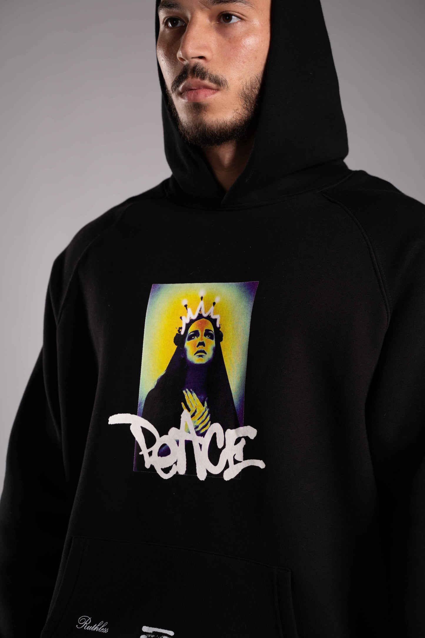 PEACE MAKER