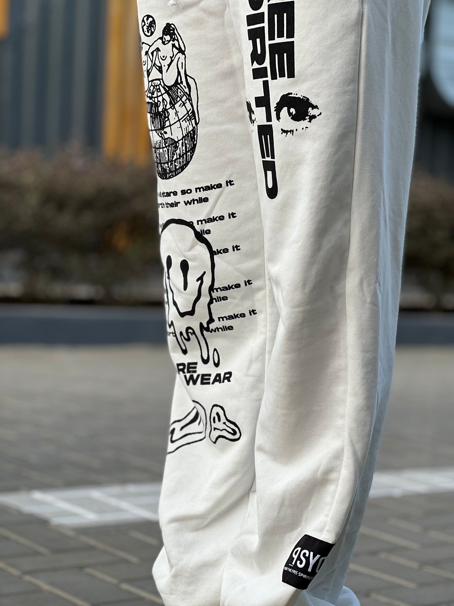 FREE-SPIRITED White Sweats (Unisex)