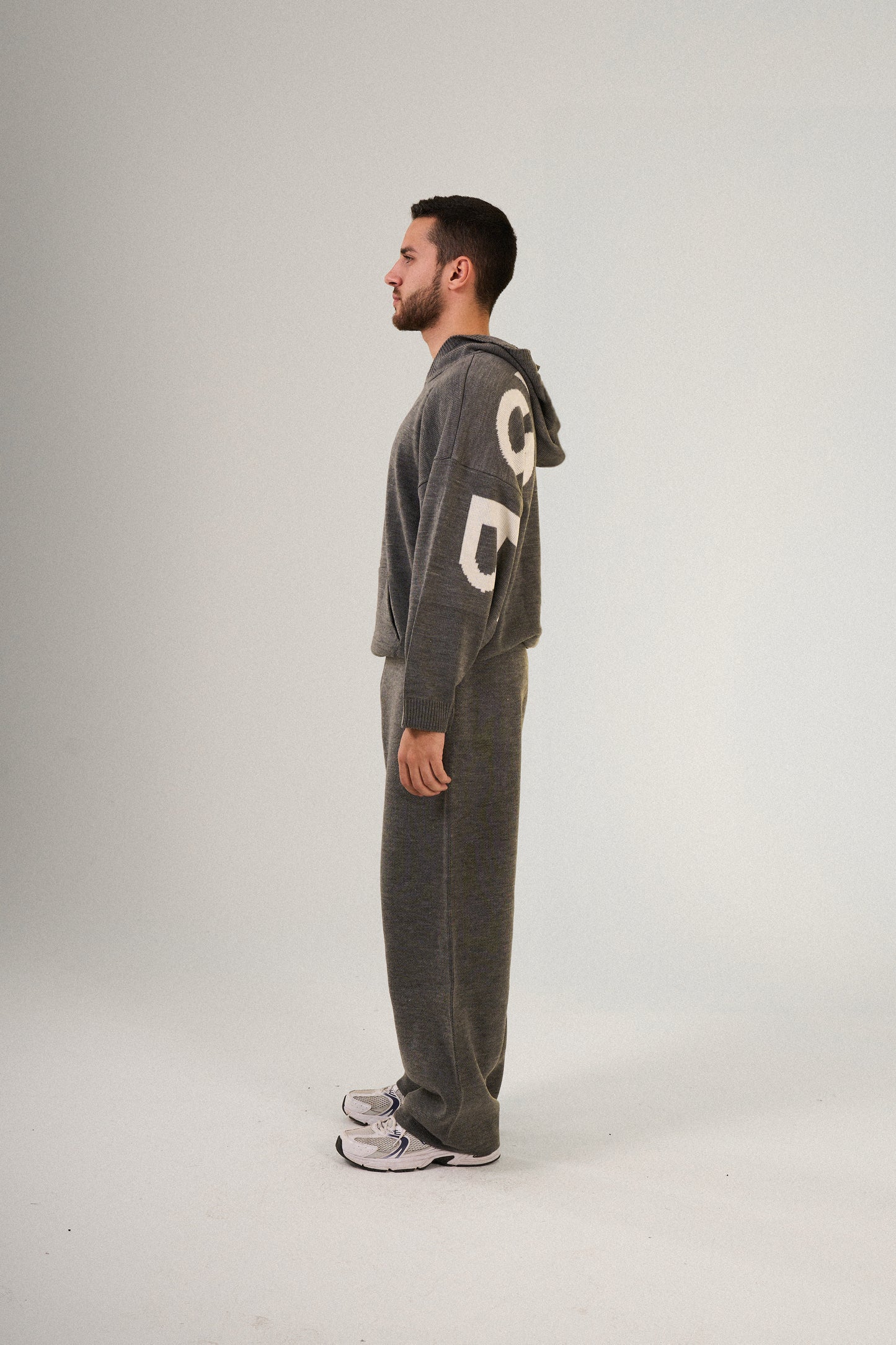 PSYCH GREY KNITTED HOODIE