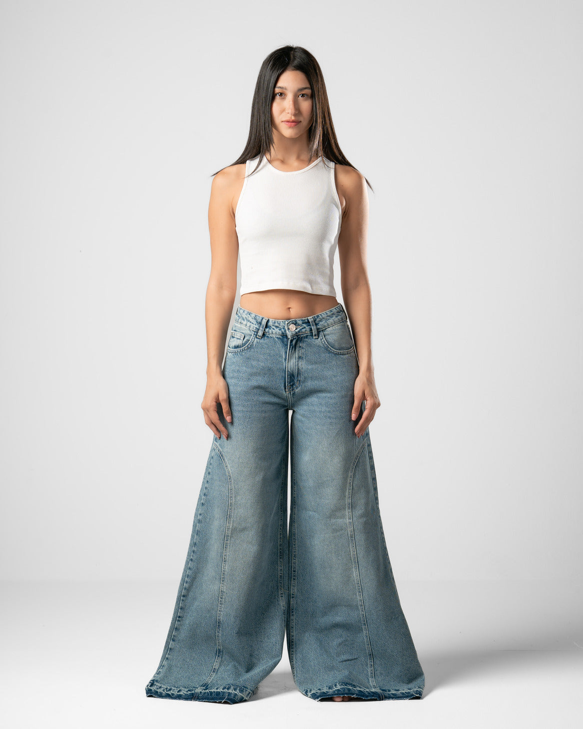 Pattes D’éléphant Jeans in Blue