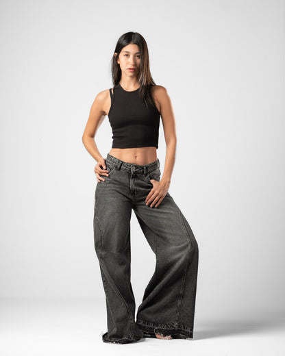 Pattes D’éléphant Jeans in Black