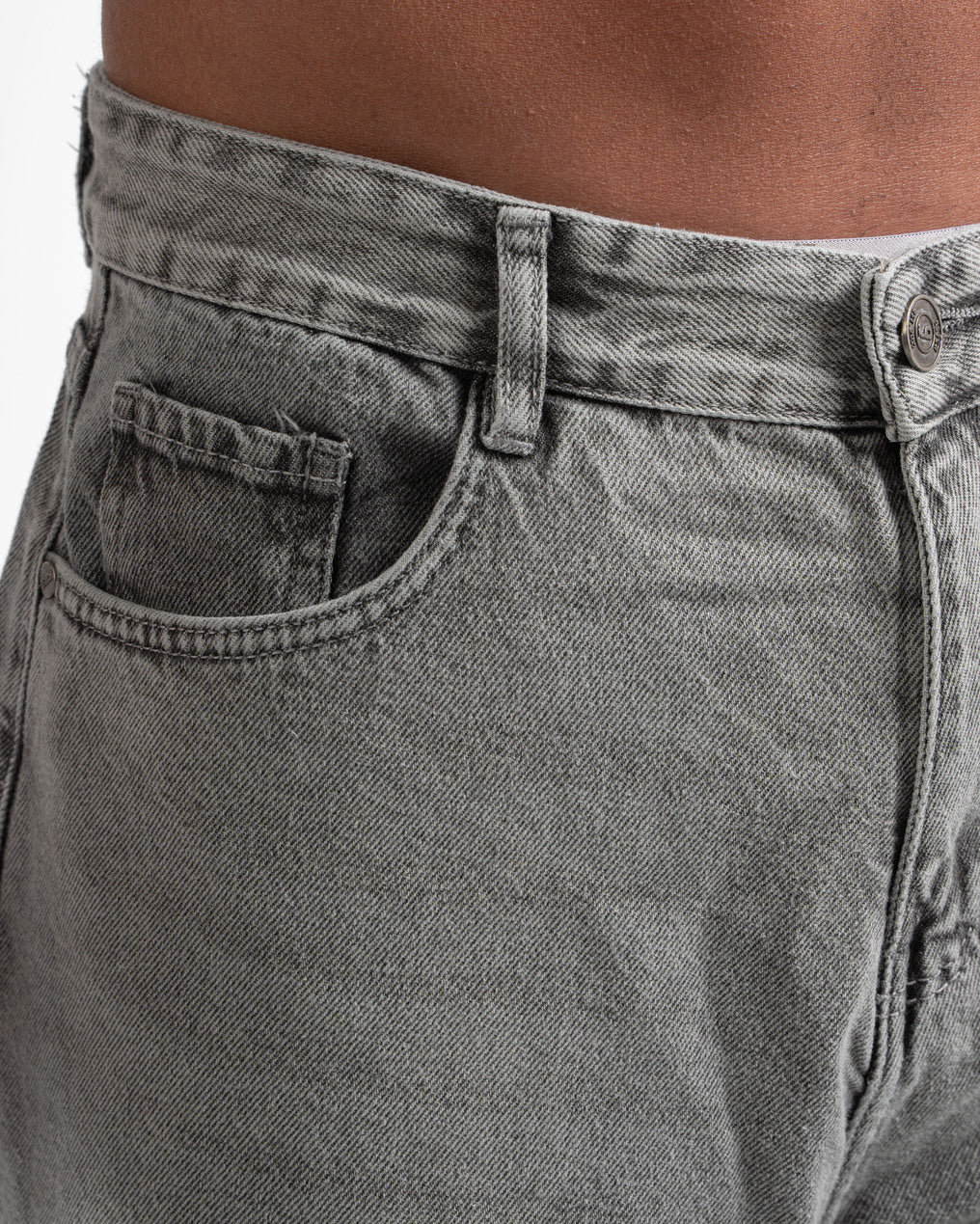 THE 90s BLOWOUT IN GREY