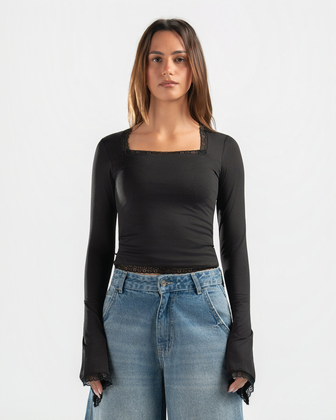 BLACK SQUARE LACE TOP