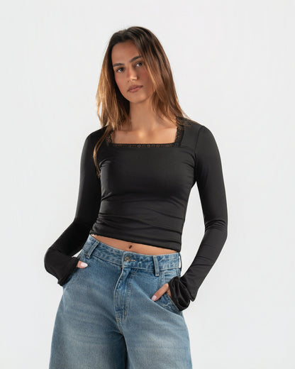 BLACK SQUARE LACE TOP
