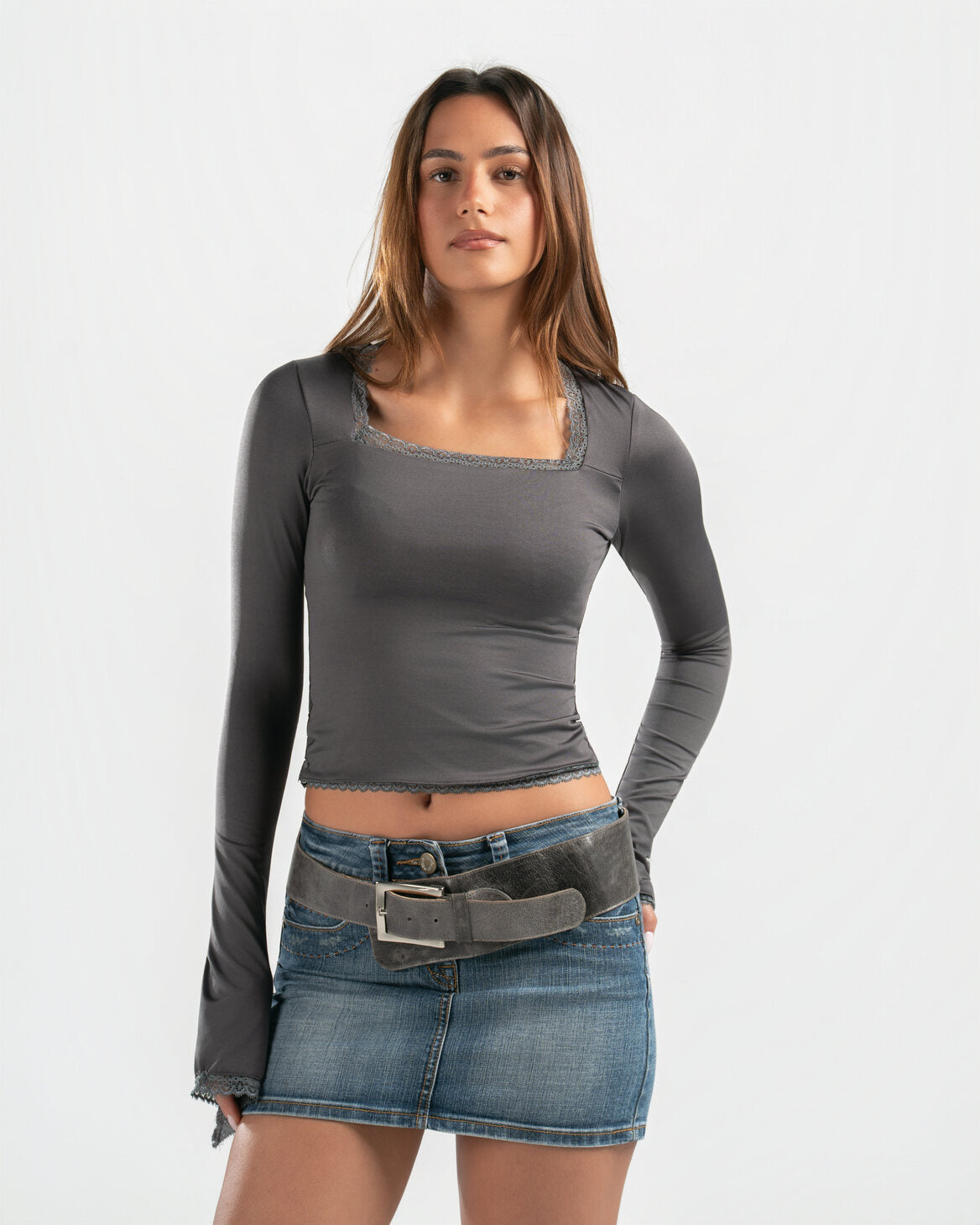 GREY SQUARE LACE TOP