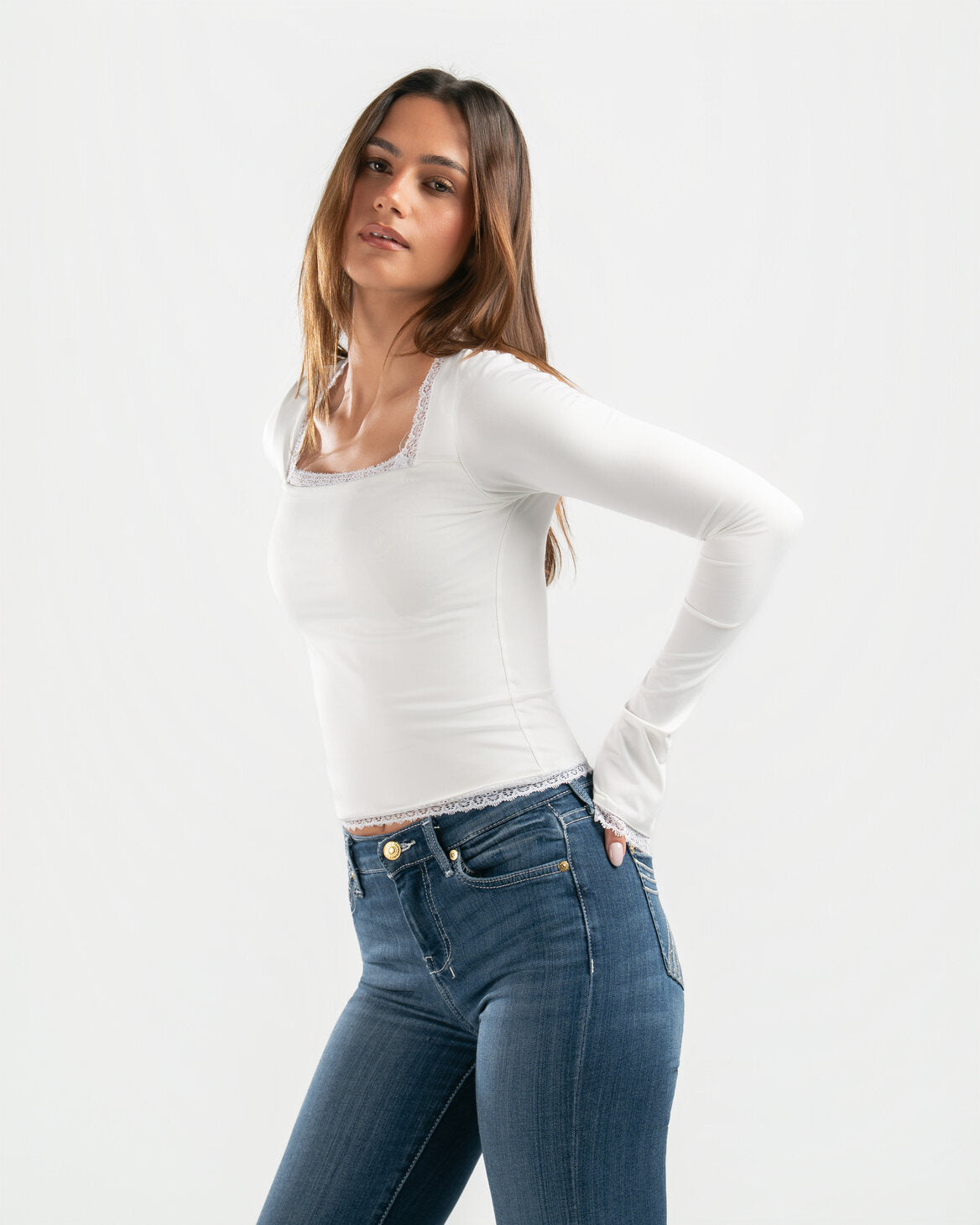 WHITE SQUARE LACE TOP