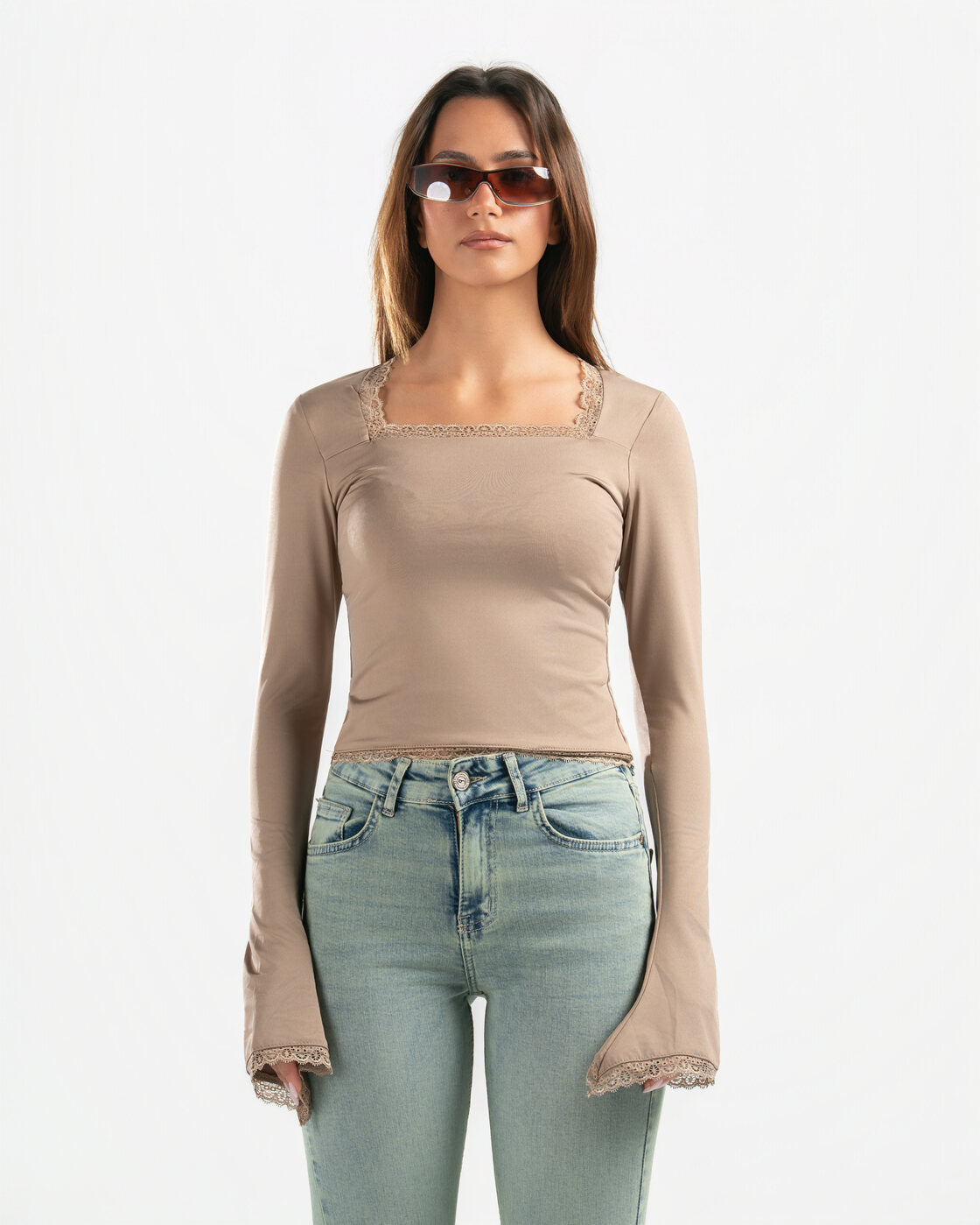 NUDE SQUARE LACE TOP