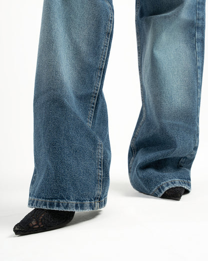 Mid Blue Women Straight Jeans