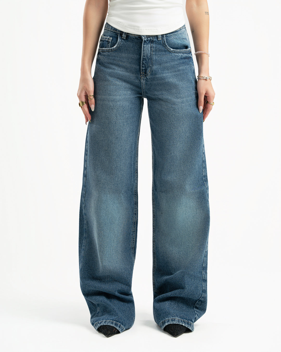 Mid Blue Women Straight Jeans