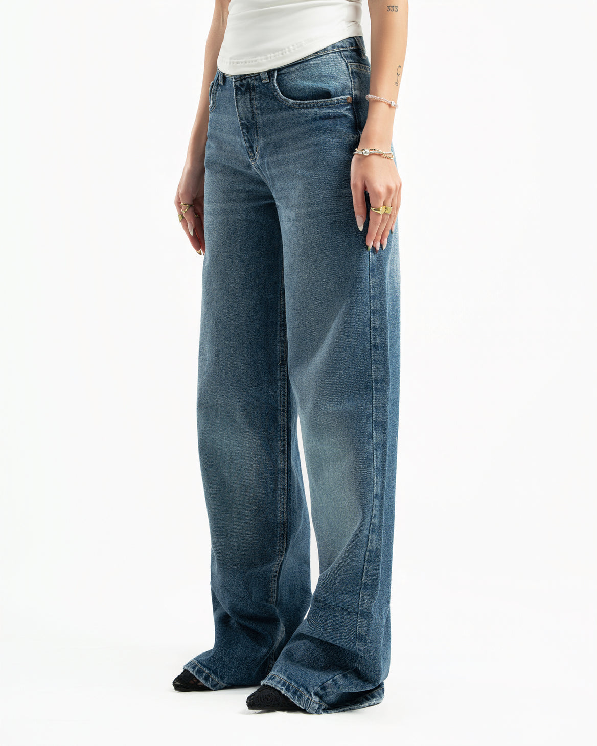 Mid Blue Women Straight Jeans