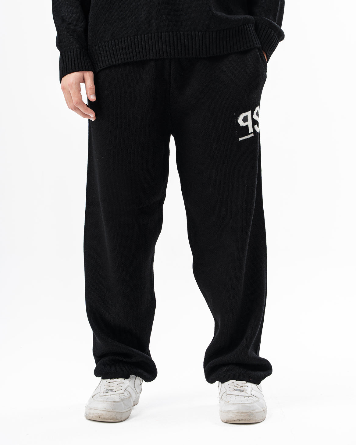 PSYCH BLACK KNITTED PANTS