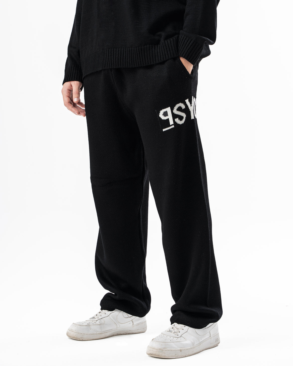 PSYCH BLACK KNITTED PANTS