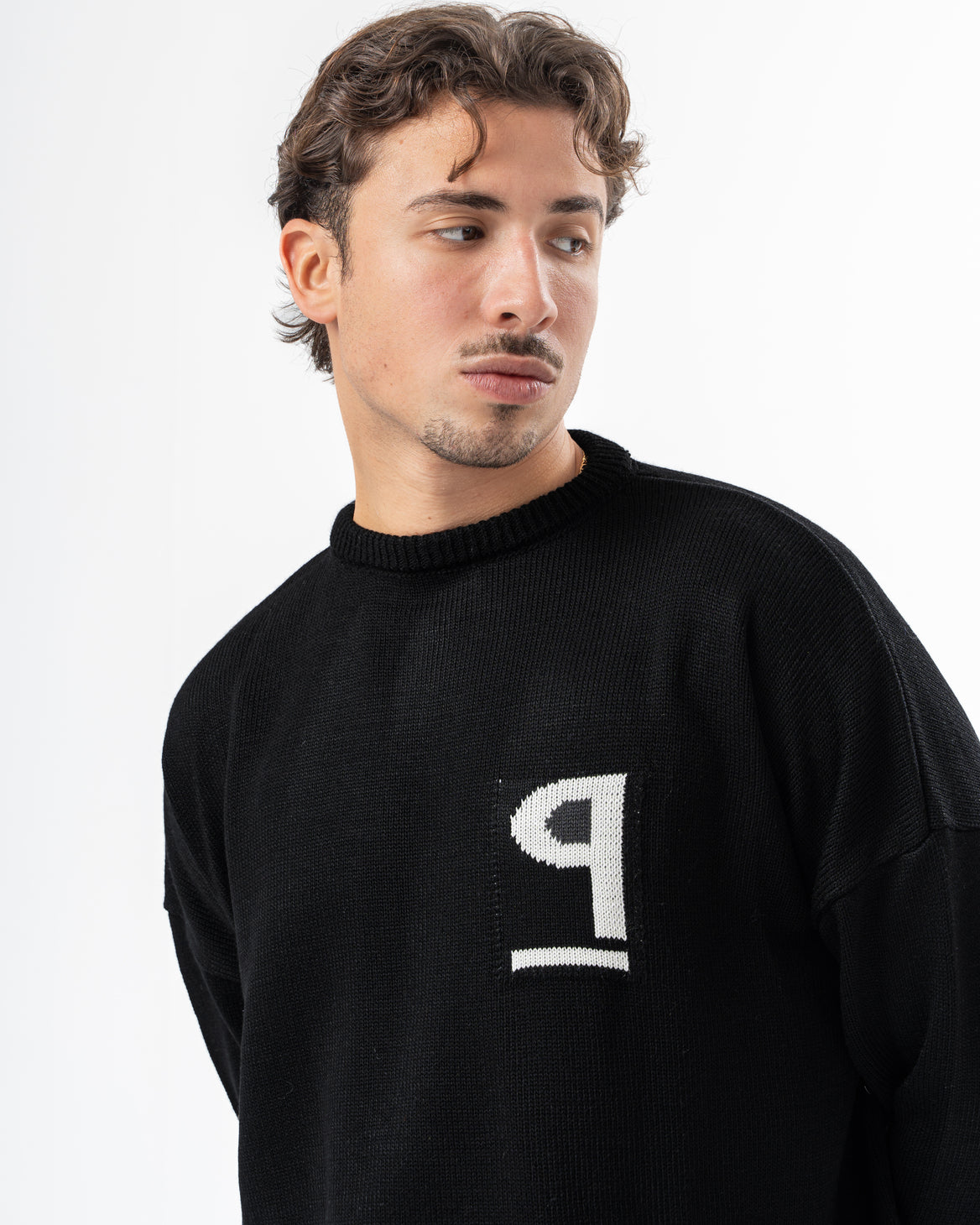 PSYCH BLACK KNITTED CREWNECK