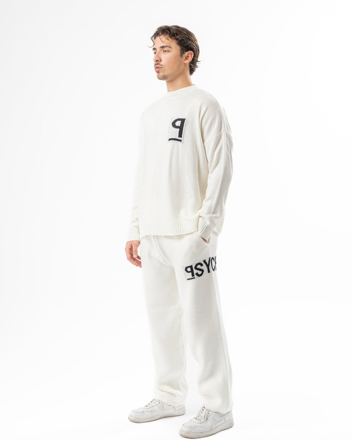 PSYCH WHITE KNITTED PANTS