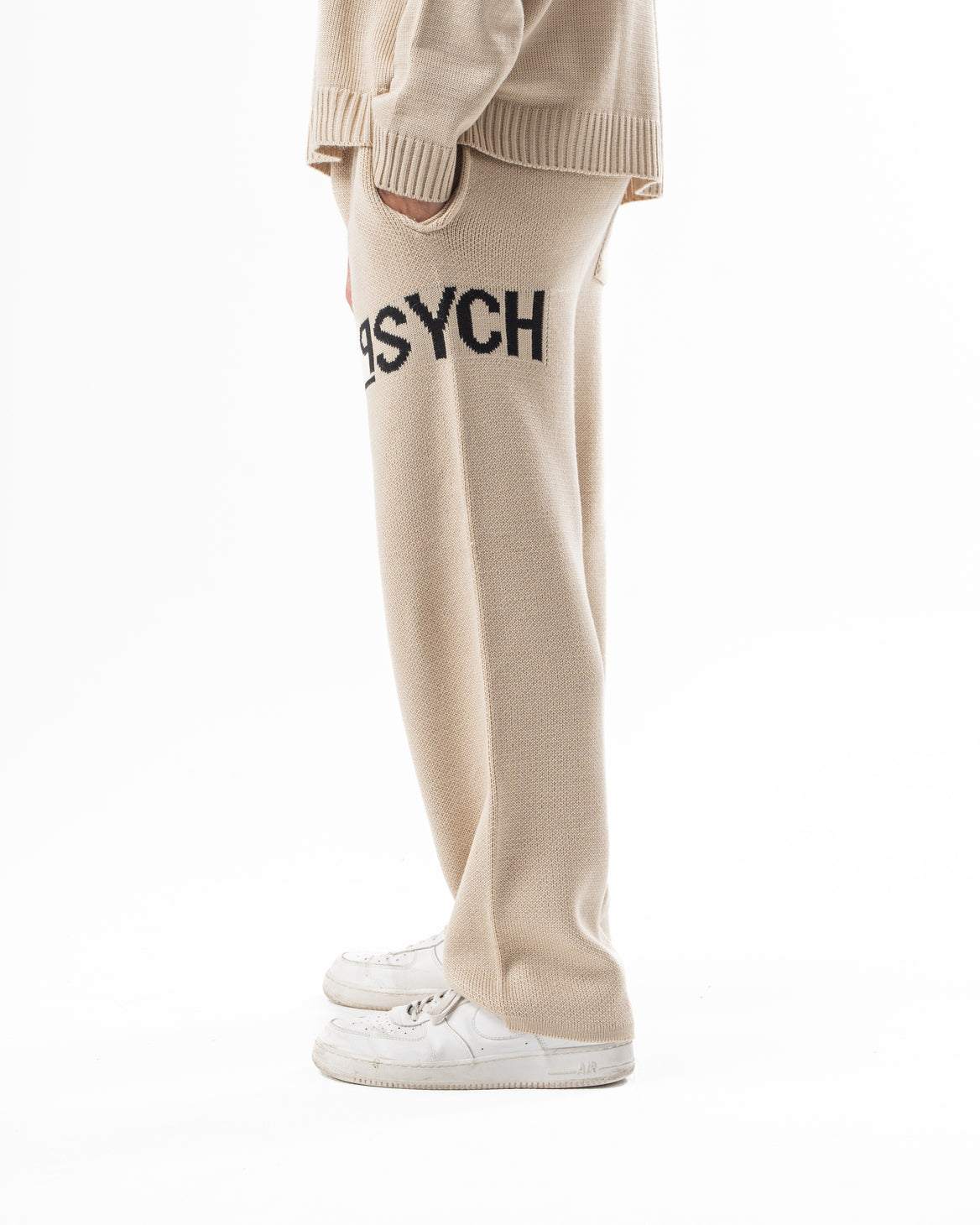 PSYCH BEIGE KNITTED PANTS