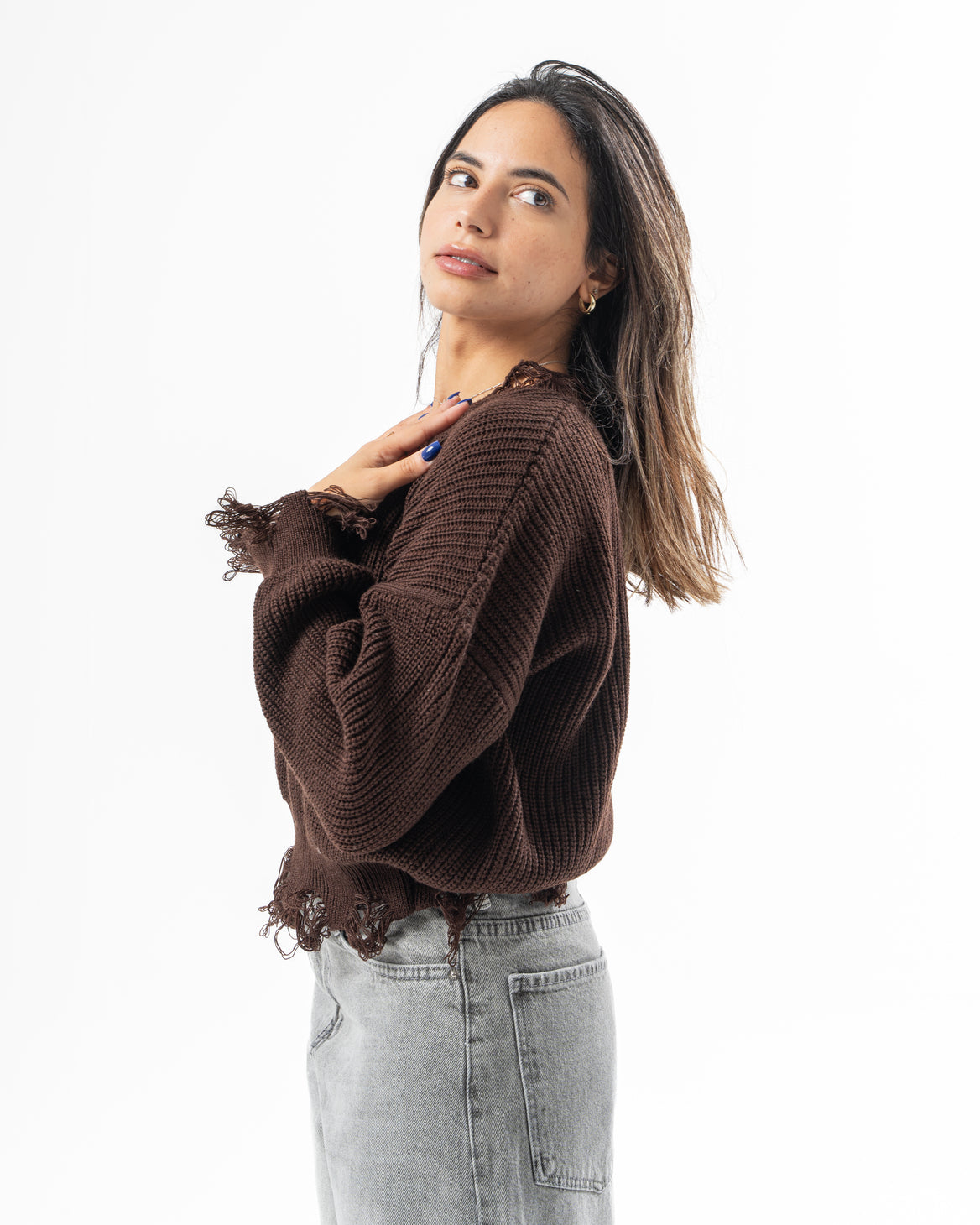 Ripped Pullover in Brown