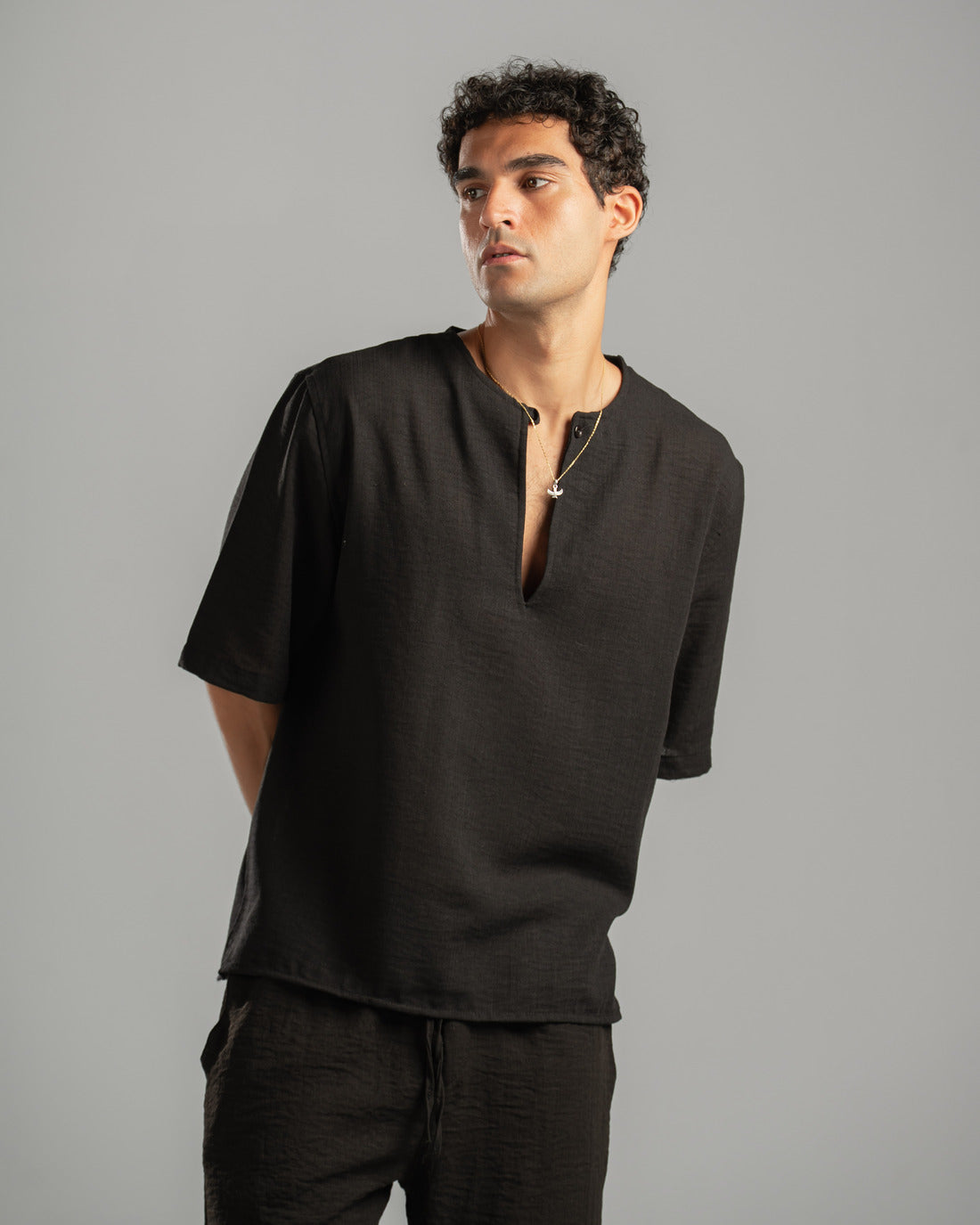 Black V Linen Shirt