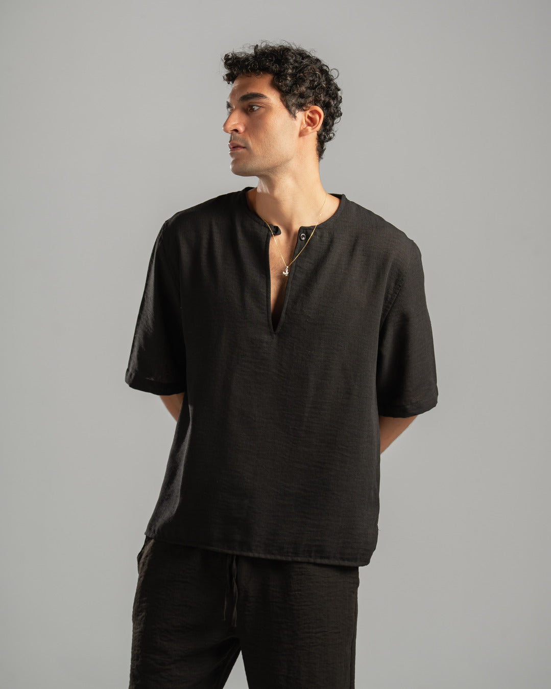 Black V Linen Shirt