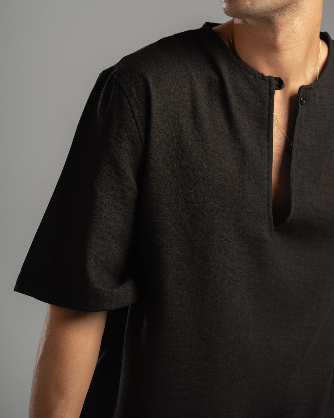 Black V Linen Shirt
