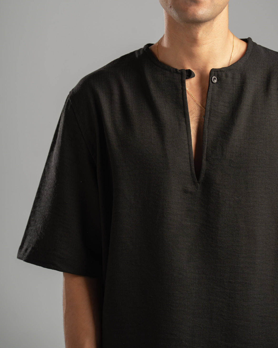 Black V Linen Shirt