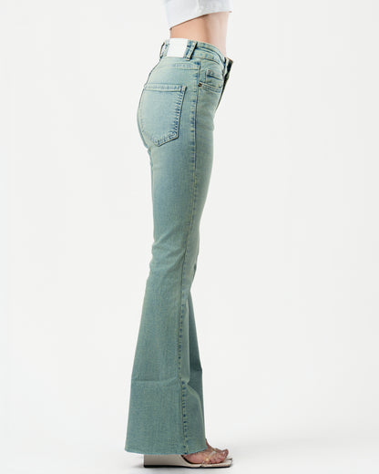 Flared Jeans in Washed Green