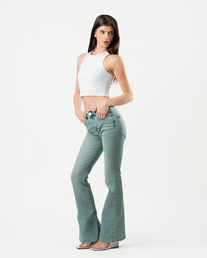 Flared Jeans in Washed Green