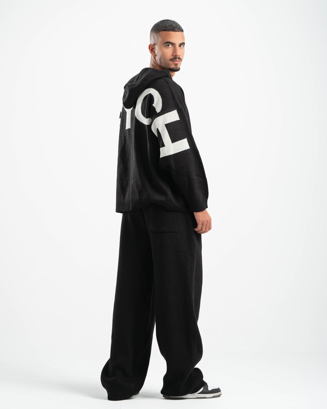 PSYCH BLACK KNITTED HOODIE