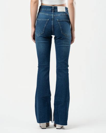 Flared Jeans in Dark Blue