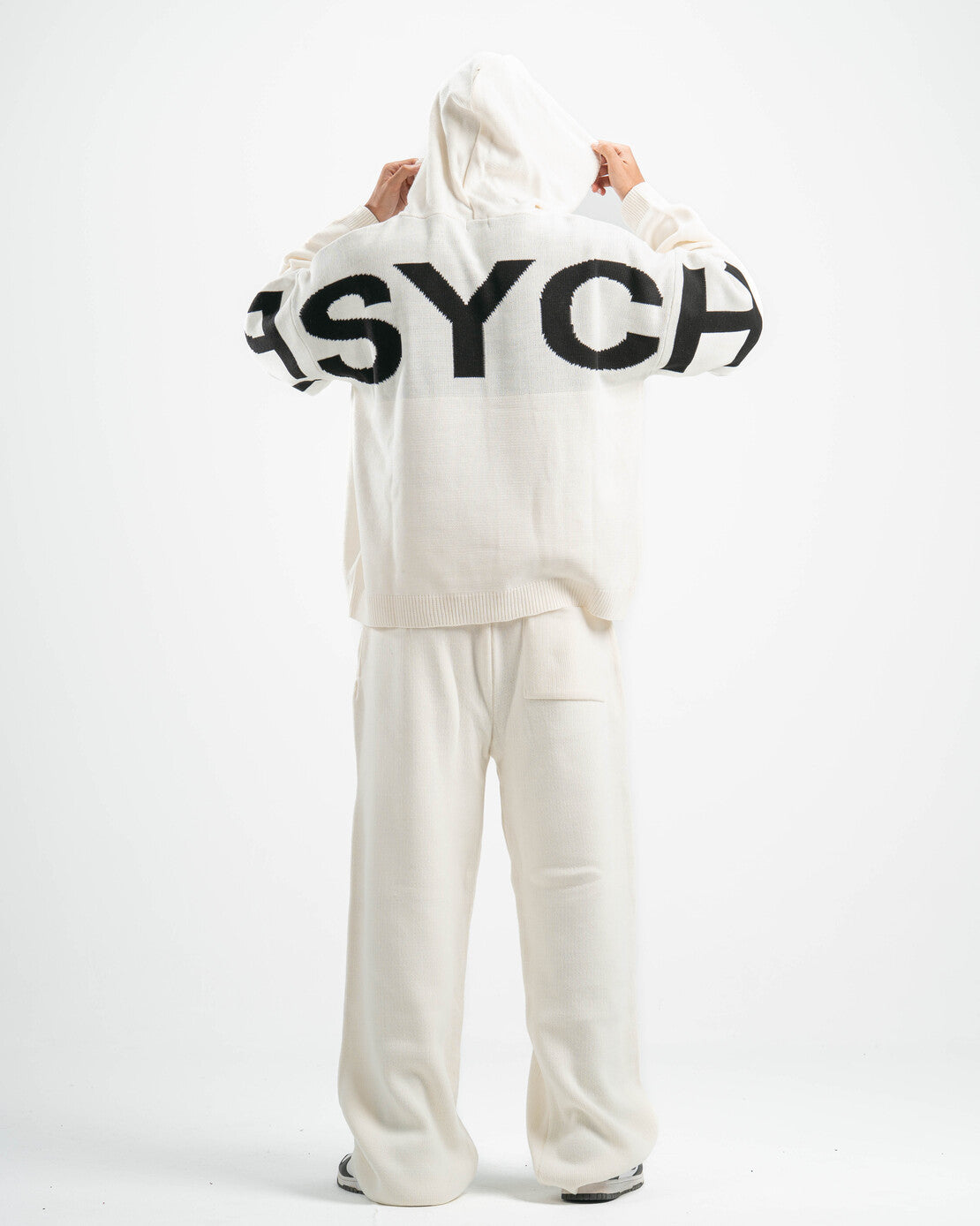 PSYCH WHITE KNITTED PANTS