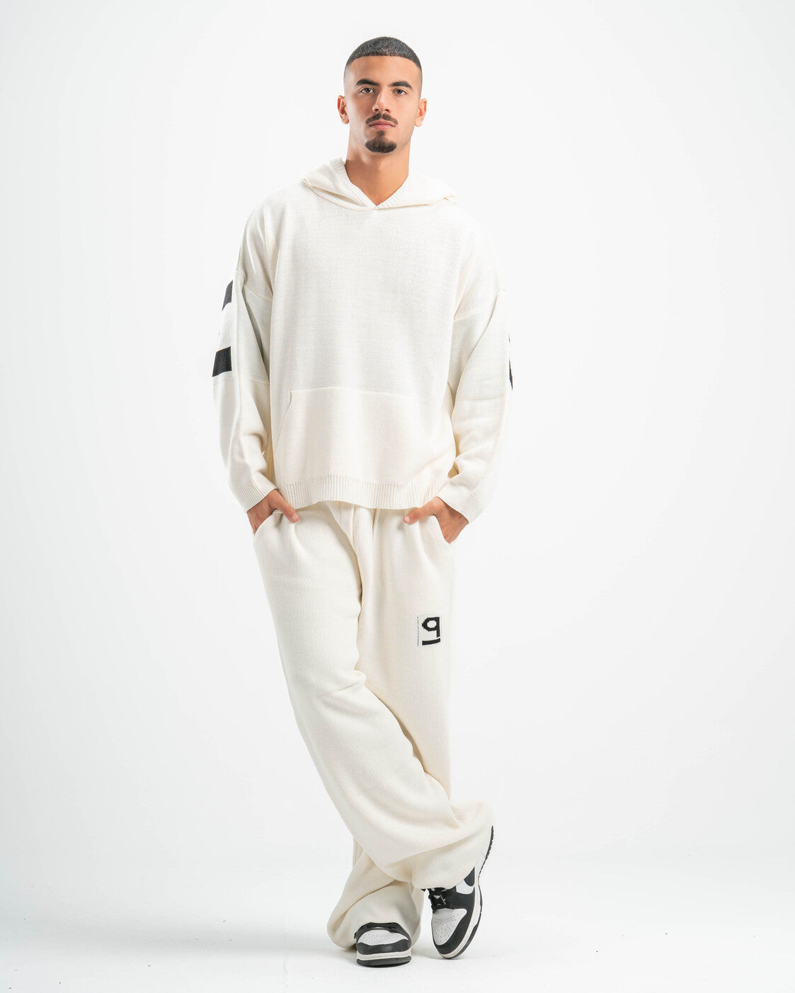 PSYCH WHITE KNITTED PANTS