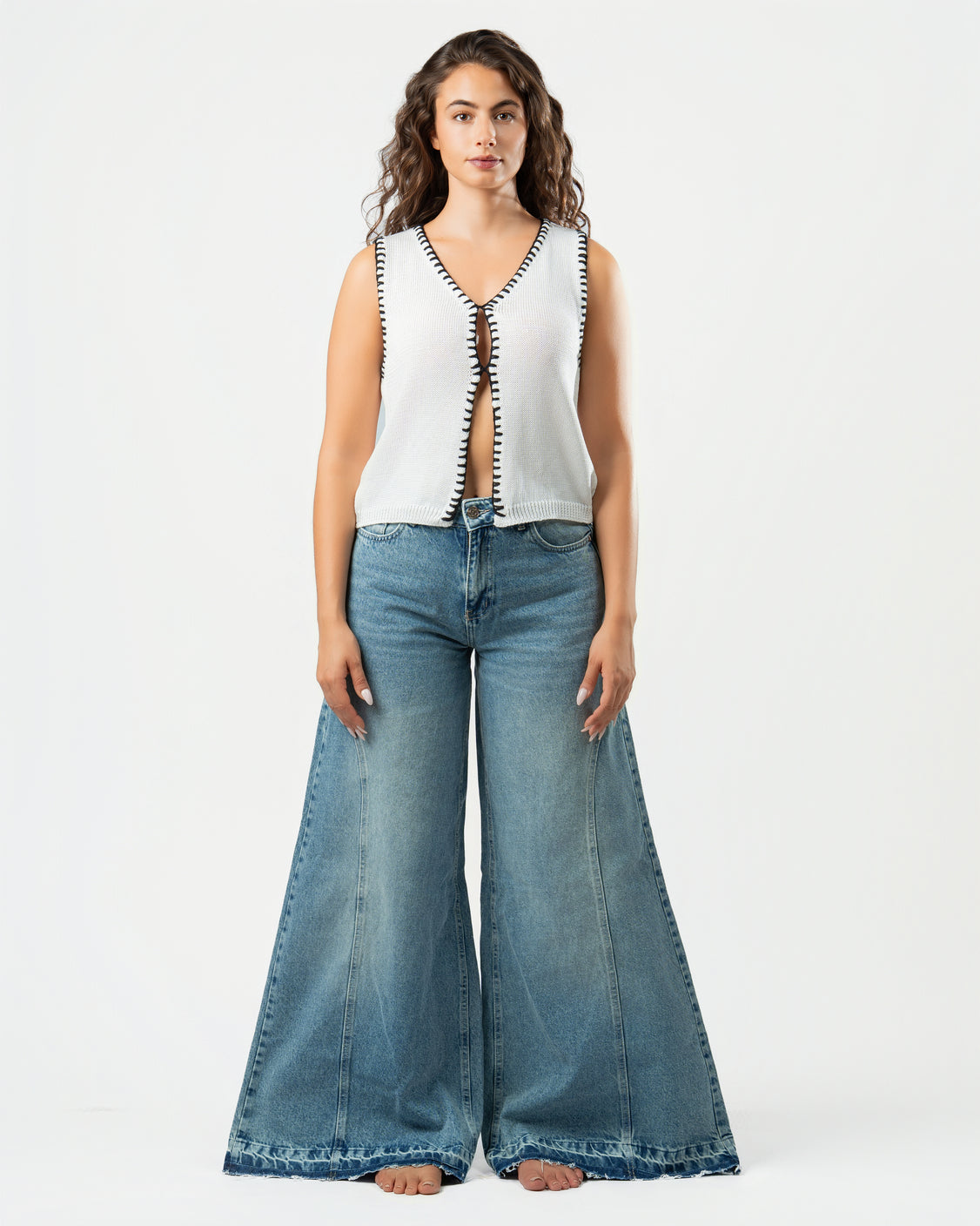 Pattes D’éléphant Jeans in Blue