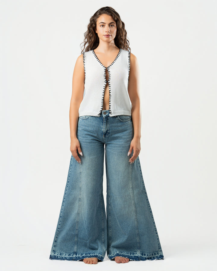 Pattes D’éléphant Jeans in Blue
