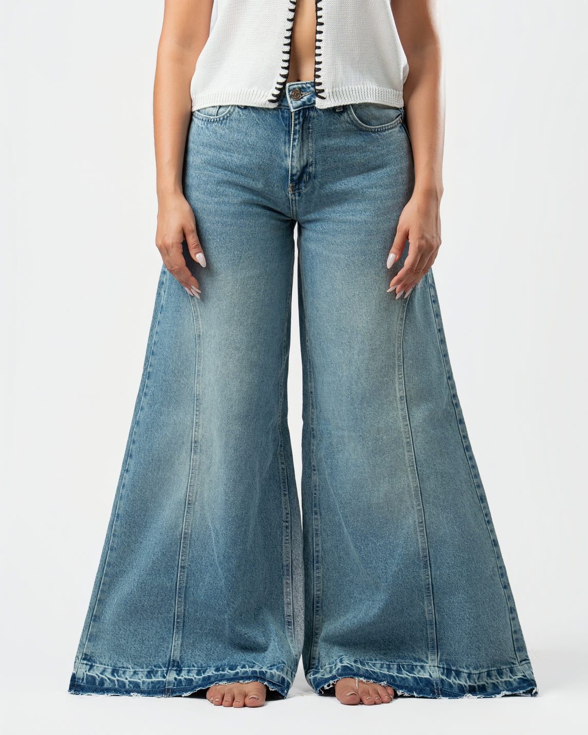 Pattes D’éléphant Jeans in Blue