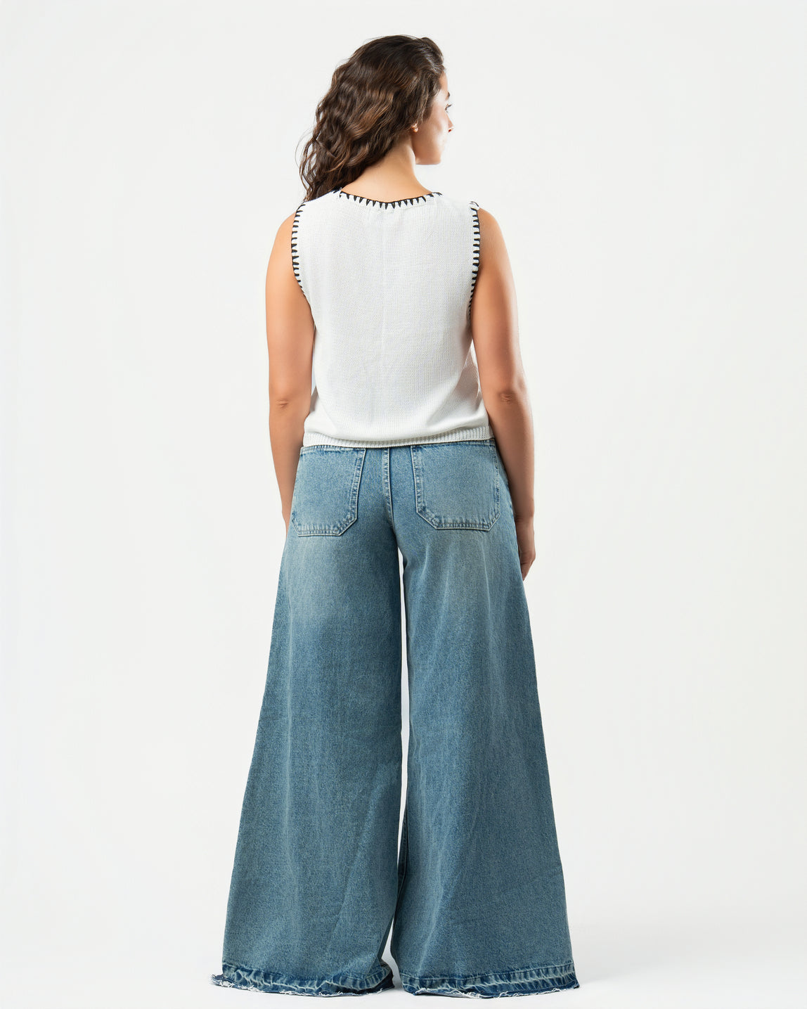 Pattes D’éléphant Jeans in Blue
