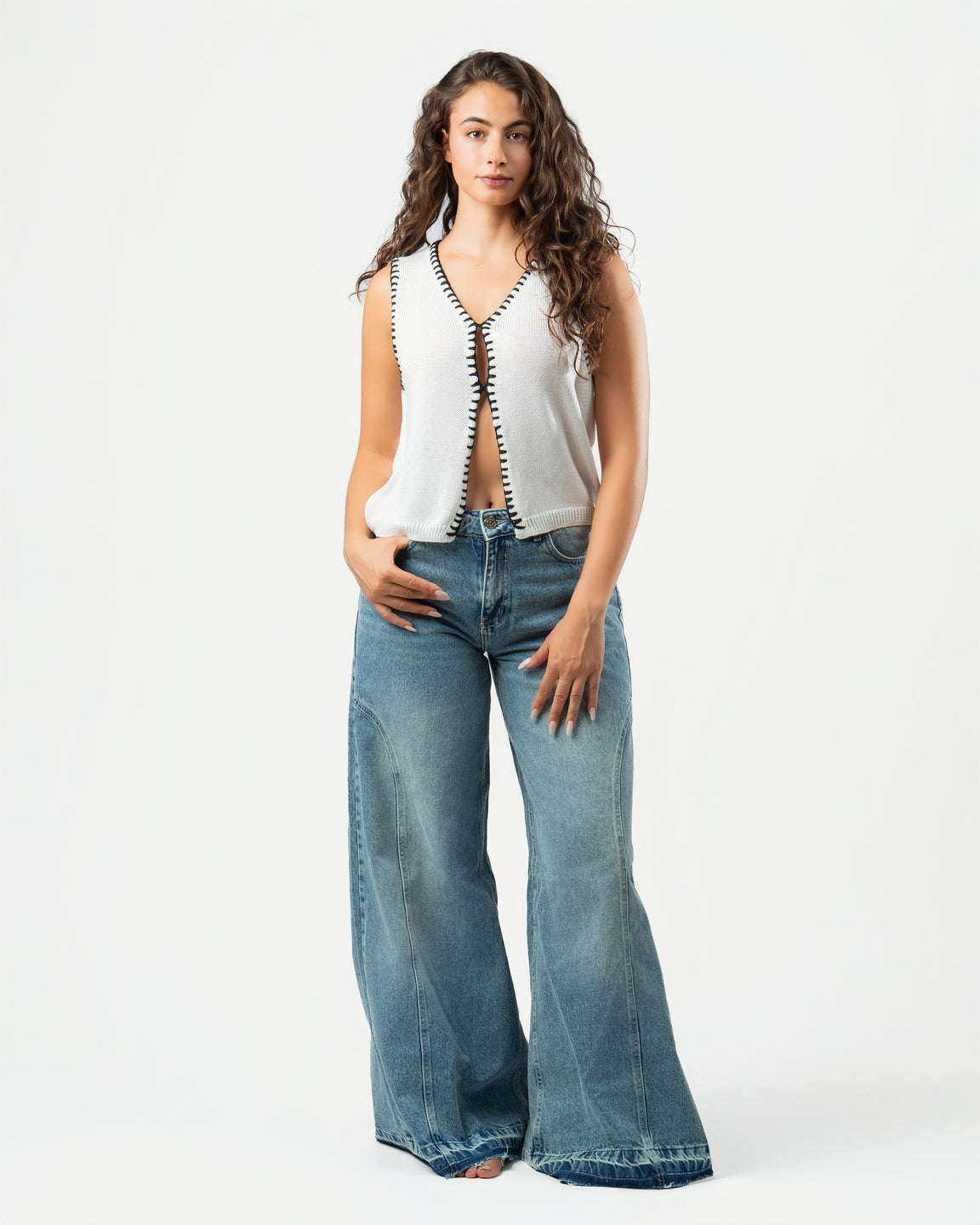 Pattes D’éléphant Jeans in Blue