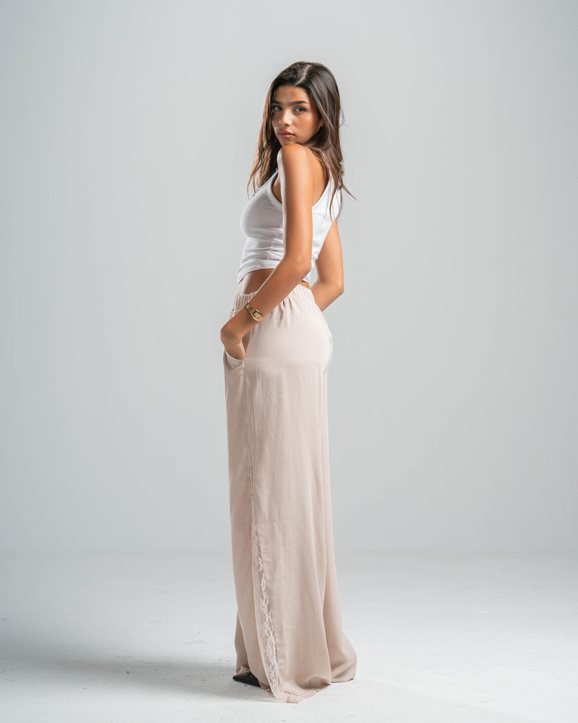 BEIGE LACE FLOW PANTS
